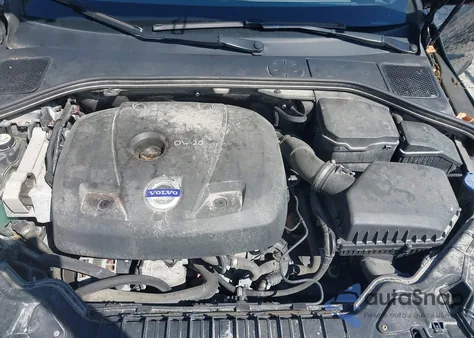 2015 Volvo S60 T5 Platinum из США, поврежденный, VIN YV140MFM4F1350019